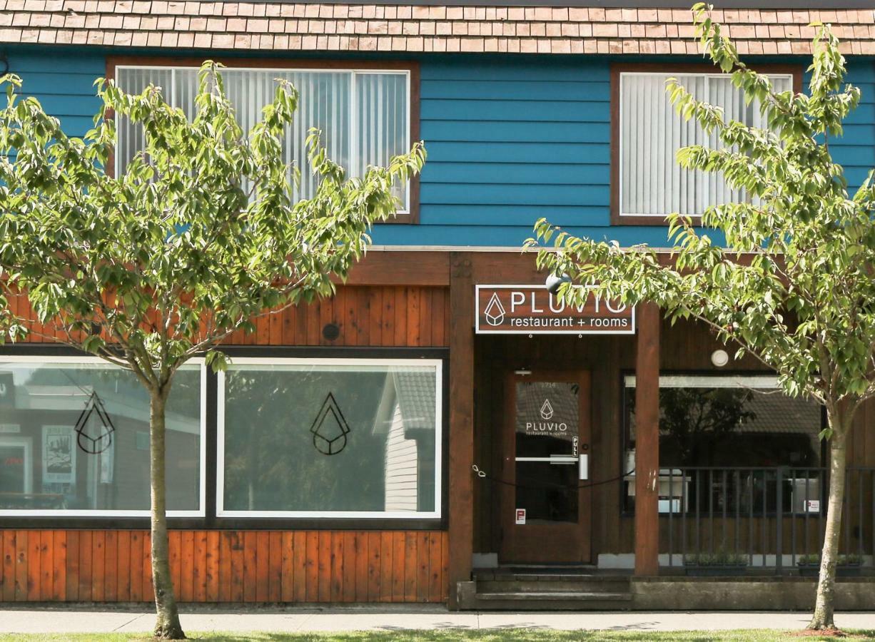 Pluvio Restaurant And Rooms Ucluelet Exterior foto